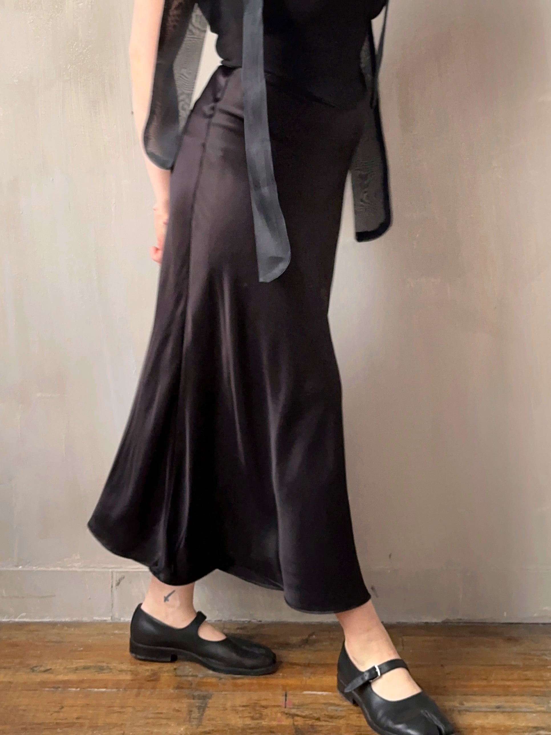 Black satin skirt bias cut hotsell