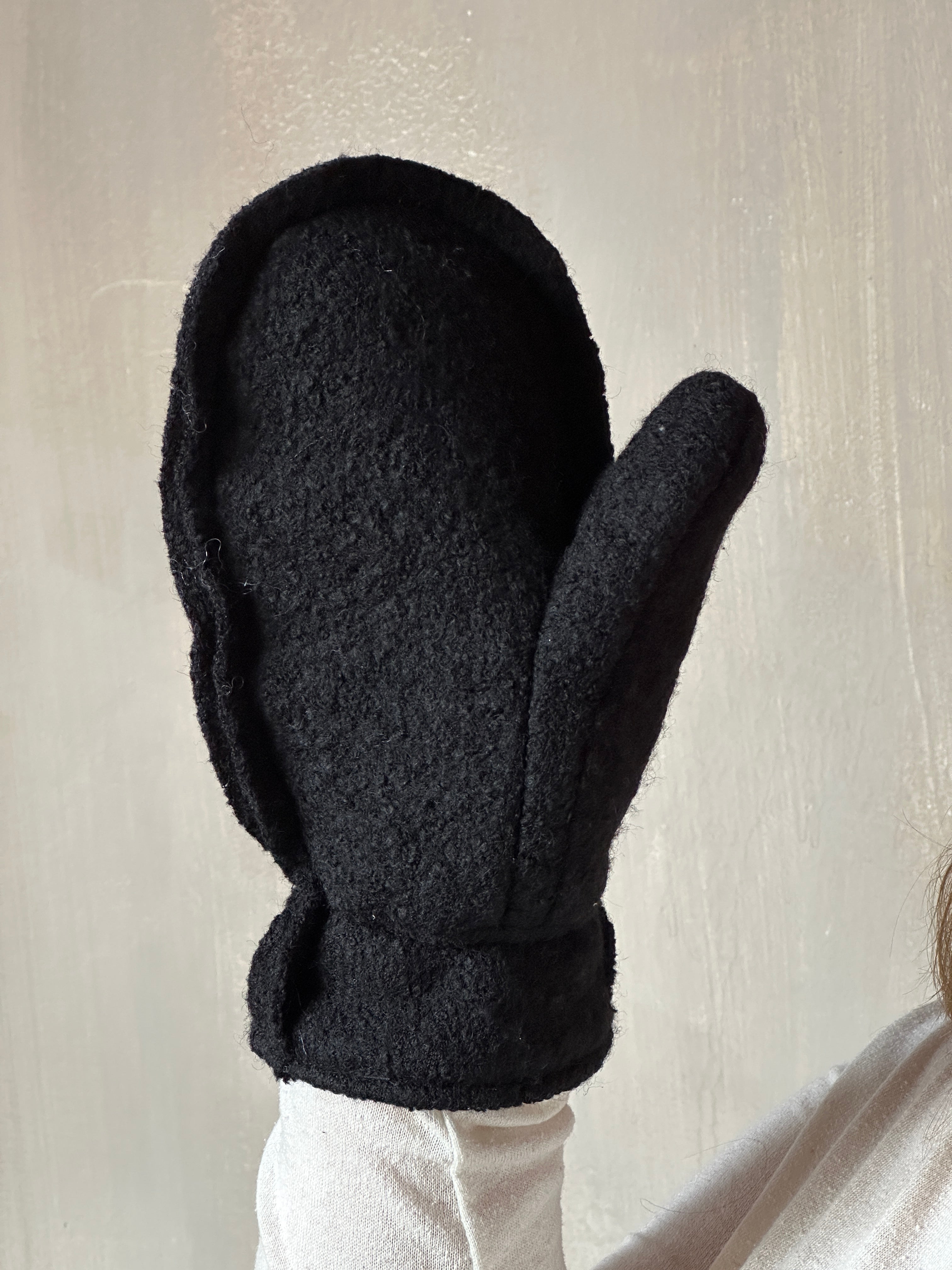 Winter '25 Reverse Seam Mittens in Black Wool (Pre-Order)