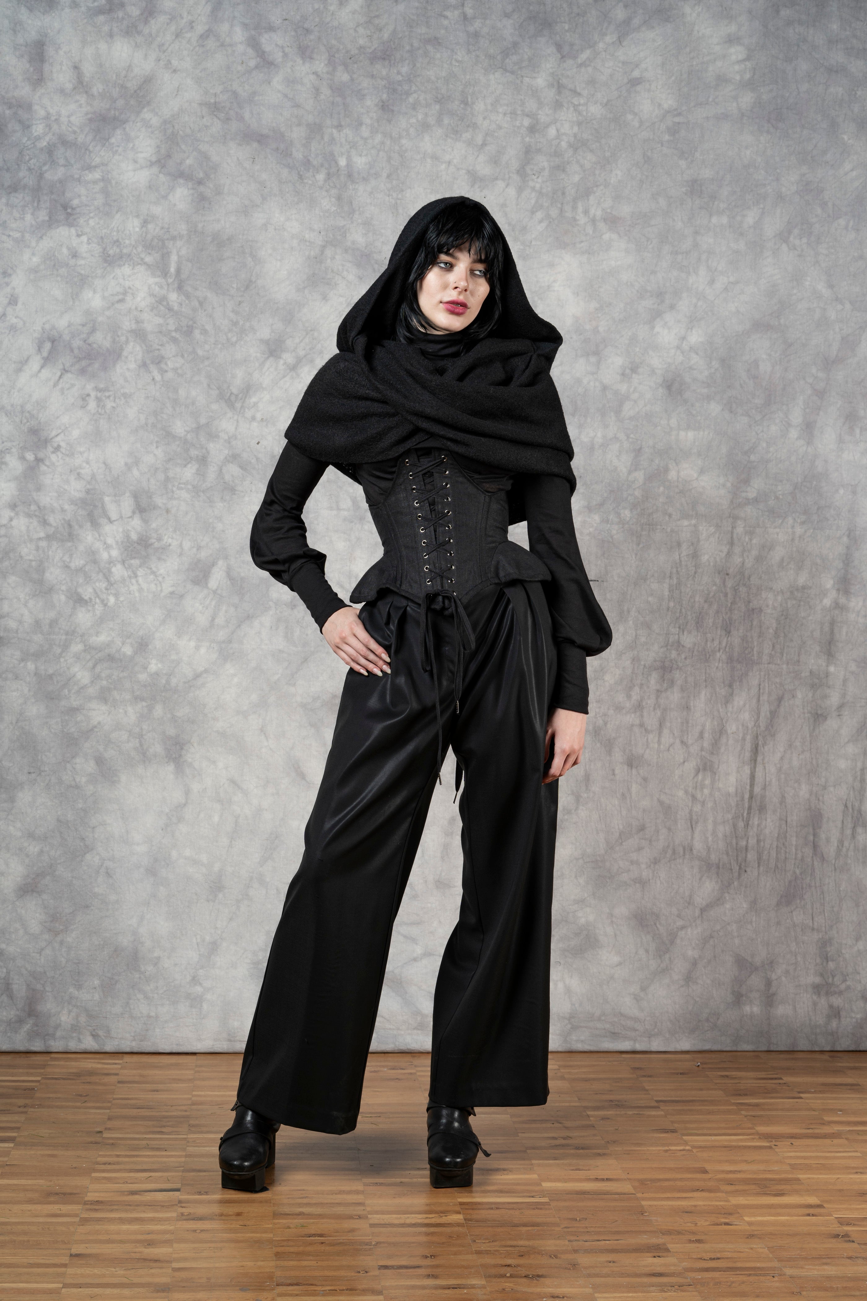 Wide Leg Trouser in Black Wool