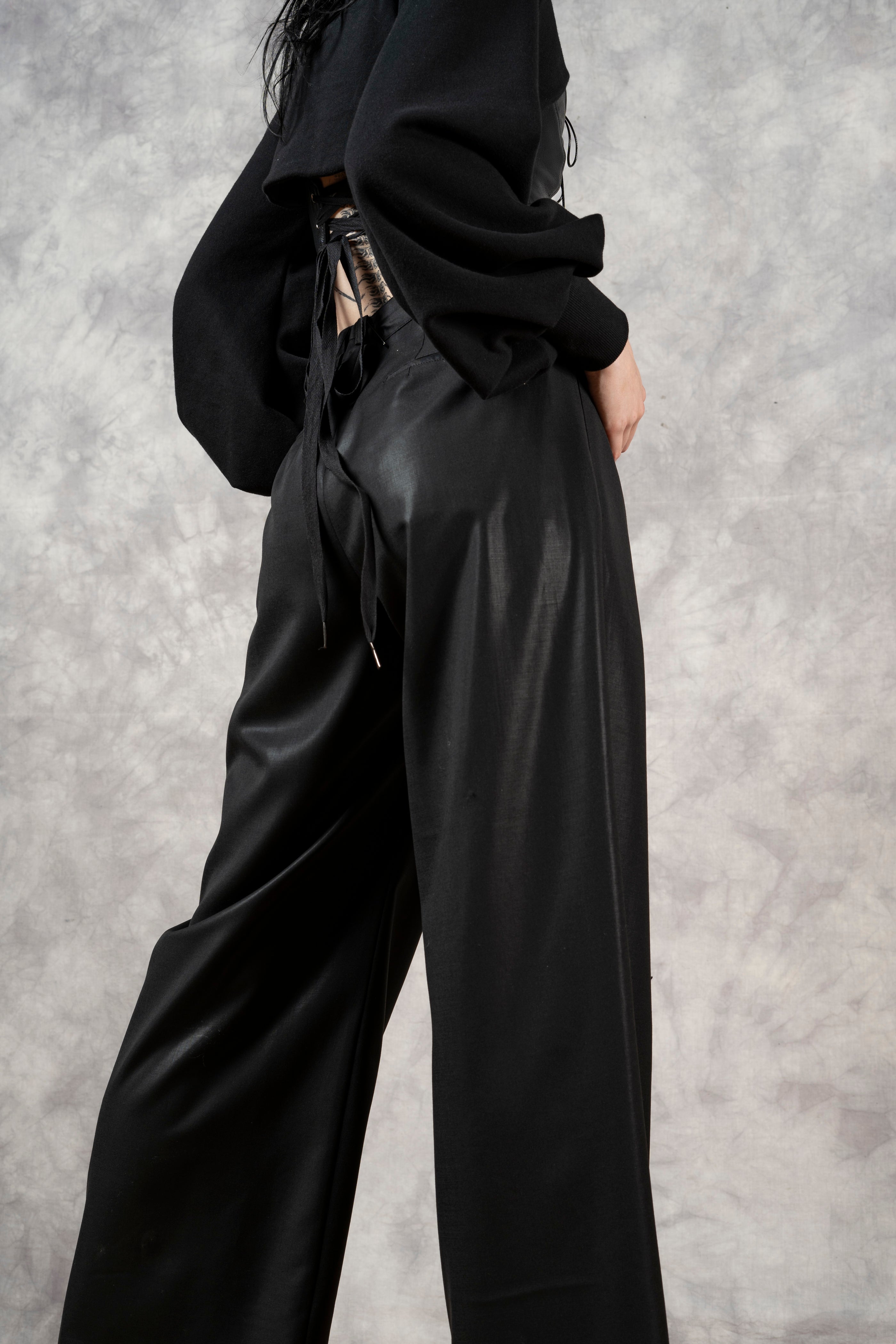 Wide Leg Trouser in Black Wool