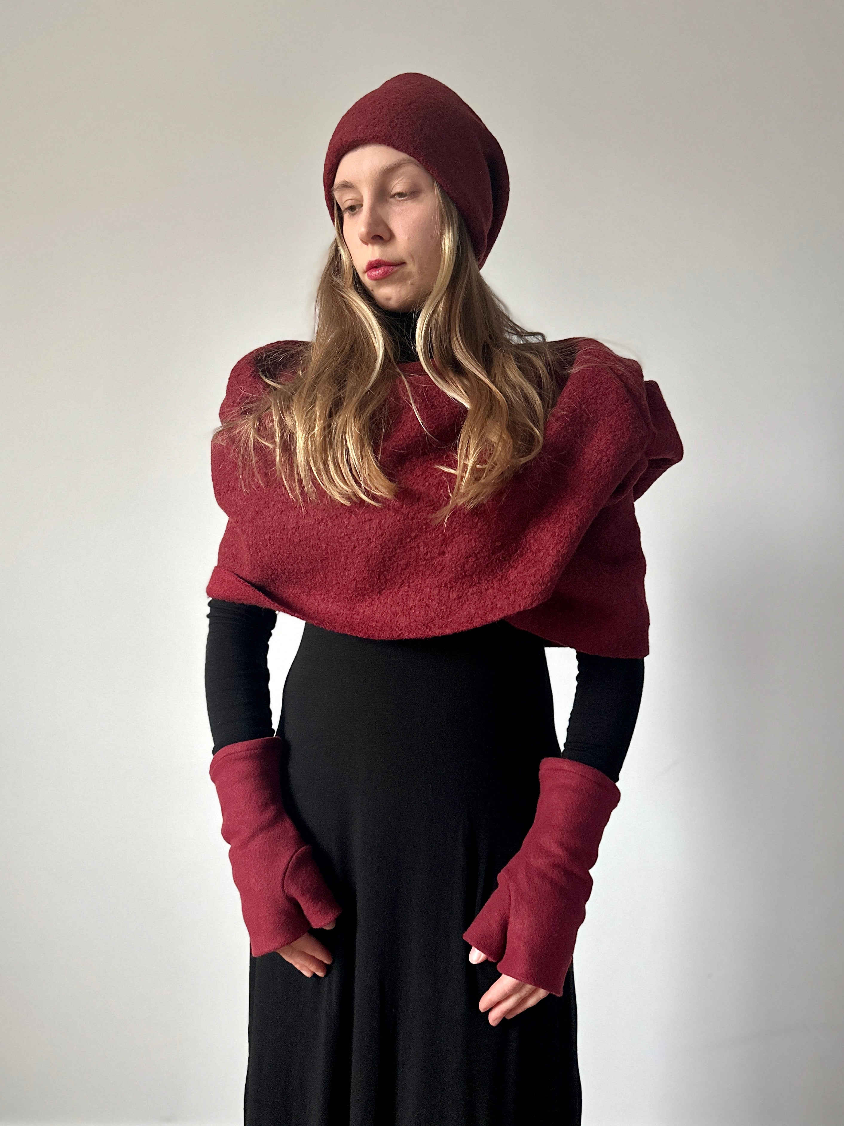 Slouchy toque in Warm Red Wool